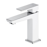Смеситель для умывальника Omnires Parma PM7410
